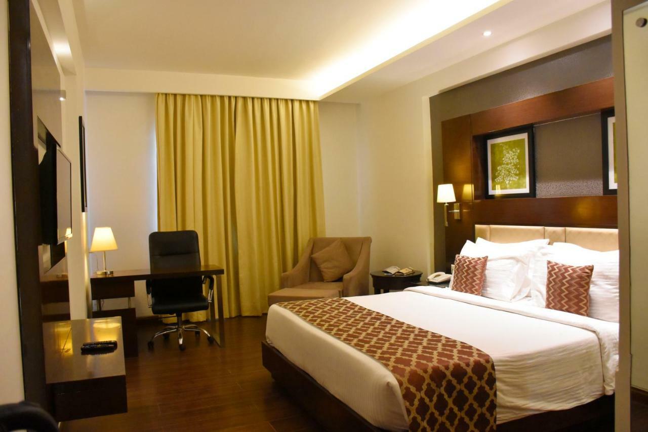 Jagrati Ananta Express Hotell Jaipur Eksteriør bilde