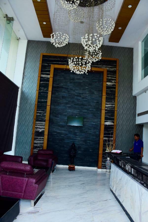 Jagrati Ananta Express Hotell Jaipur Eksteriør bilde