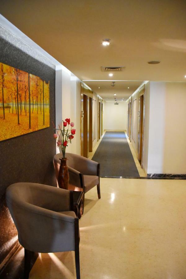 Jagrati Ananta Express Hotell Jaipur Eksteriør bilde