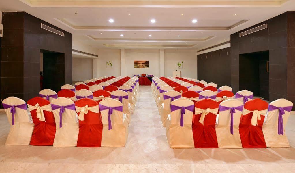 Jagrati Ananta Express Hotell Jaipur Eksteriør bilde